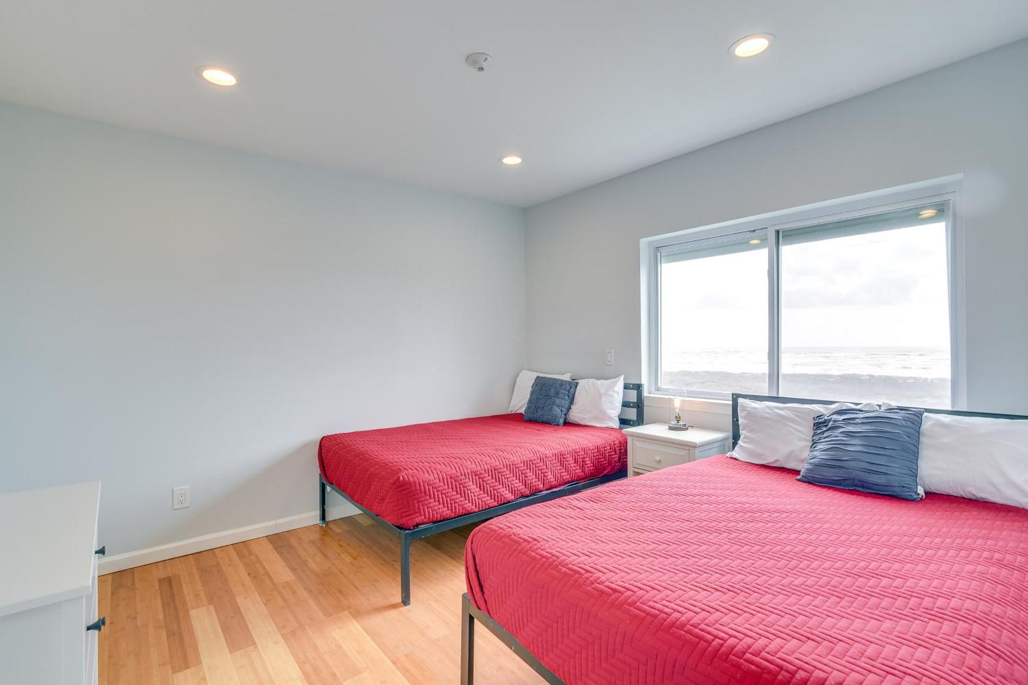 Ocean-View Surfside Home With Boardwalk To Beach! Surfside Beach Buitenkant foto